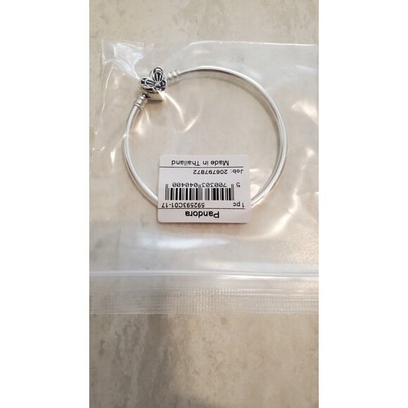 Pandora bracelet  Butterfly Bangle Heart Rhinestone Size small 17 cm Silver Tone - Picture 3 of 9
